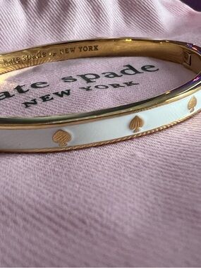 Kate Spade White Enamel and Gold Spade Bangle Bracelet